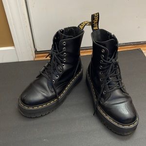 Dr. Martens Jadon platform, vegan boots. Size 6. Worn a few times